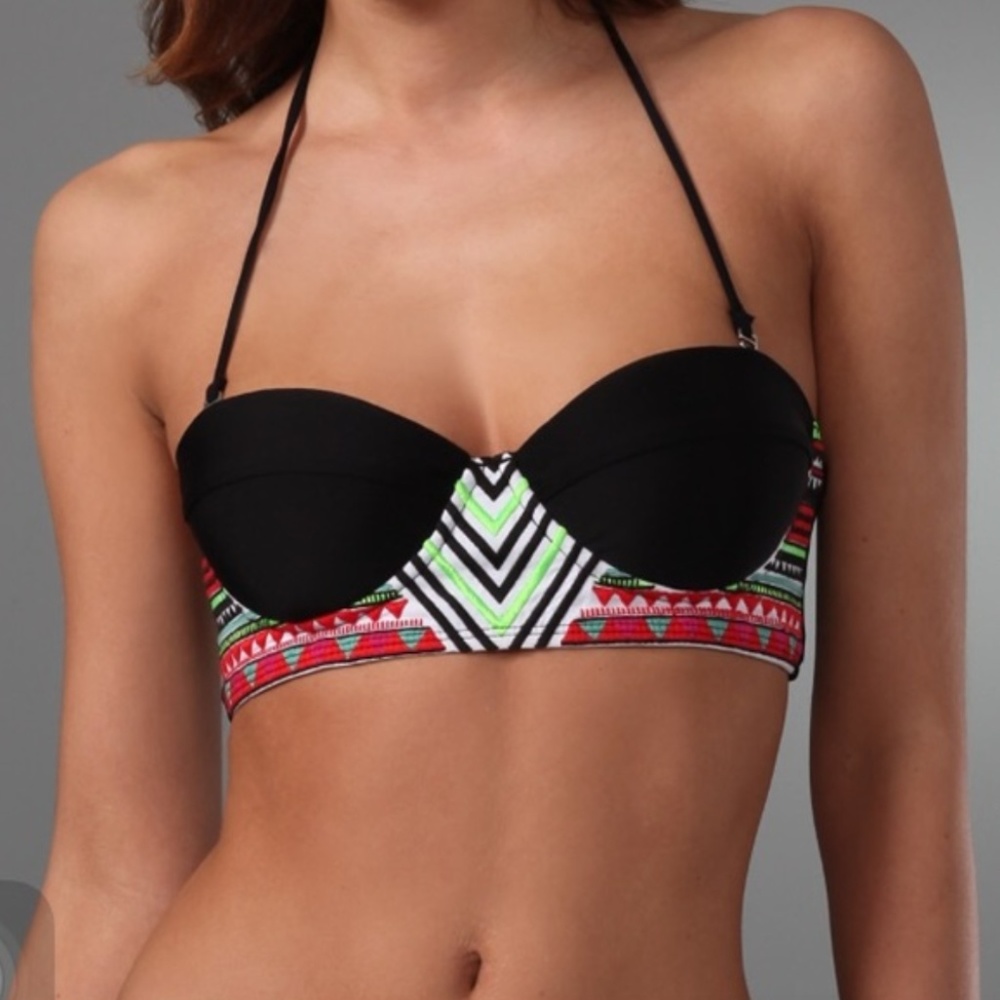 Mara Hoffman embroidered bikini top 34A/B